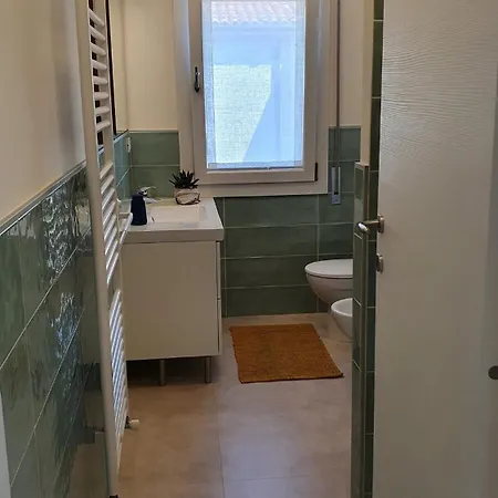 Mint - Nuovo 40 Mq A 10 Minuti Dal Centro Storico Di Apartment