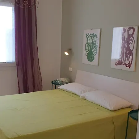 Mint - Nuovo 40 Mq A 10 Minuti Dal Centro Storico Di Apartment